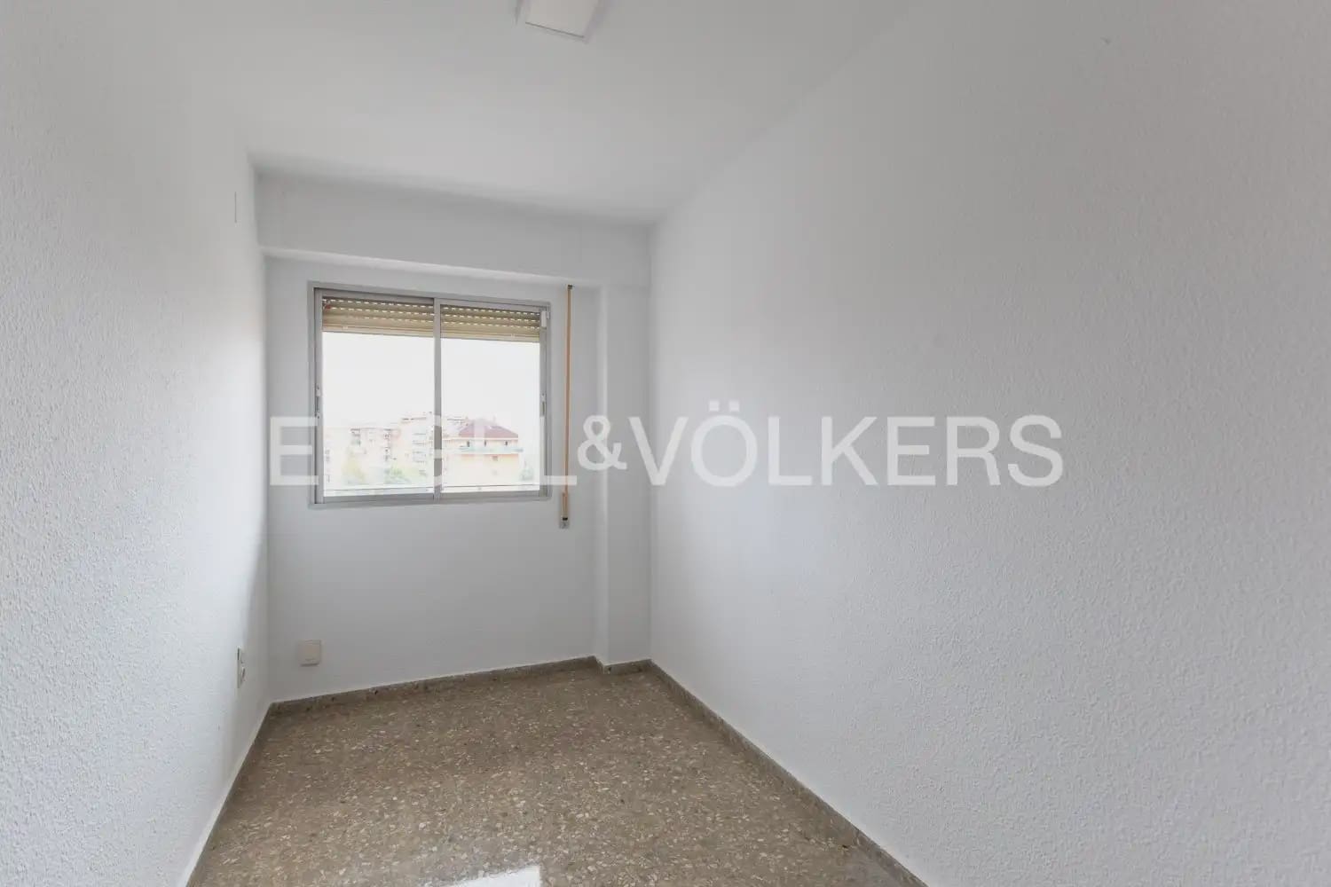 4 Zimmer Penthouse zu vermieten in Valencia Stadt - 1.750 € (Ref: 9898309)