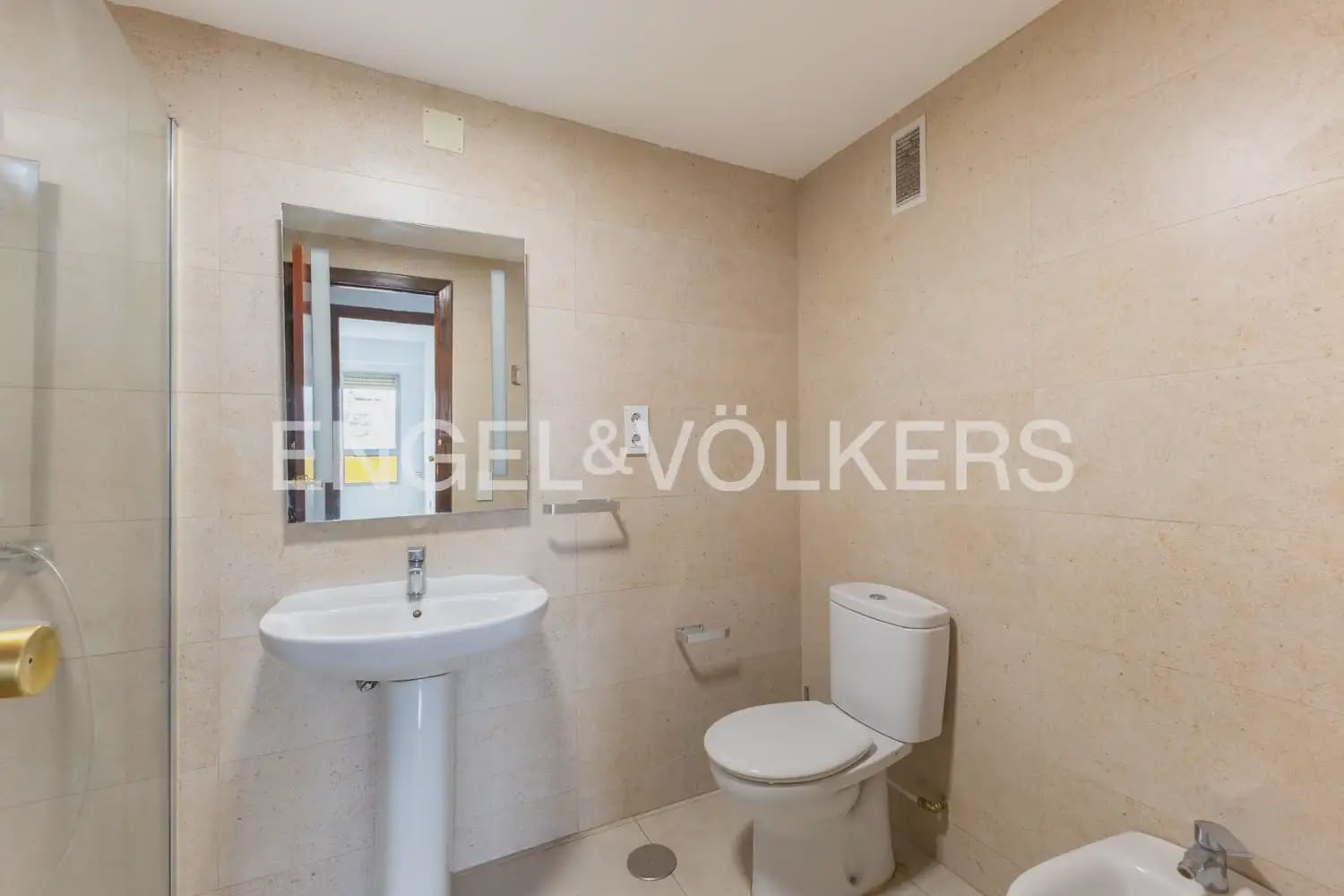 4 Zimmer Penthouse zu vermieten in Valencia Stadt - 1.750 € (Ref: 9898309)