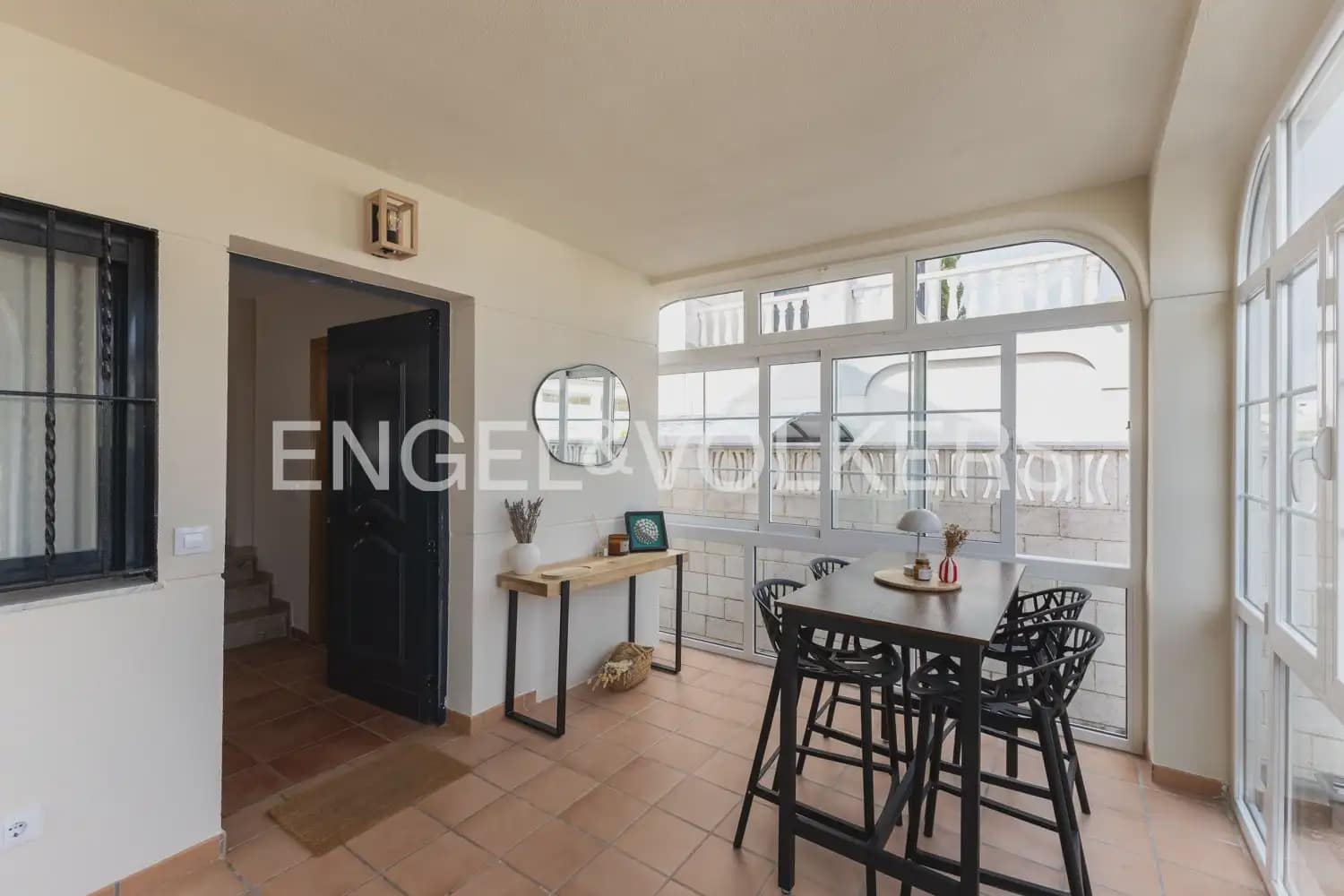 2 bedroom Villa for rent in Daimus with pool - € 3,000 (Ref: 9898310)