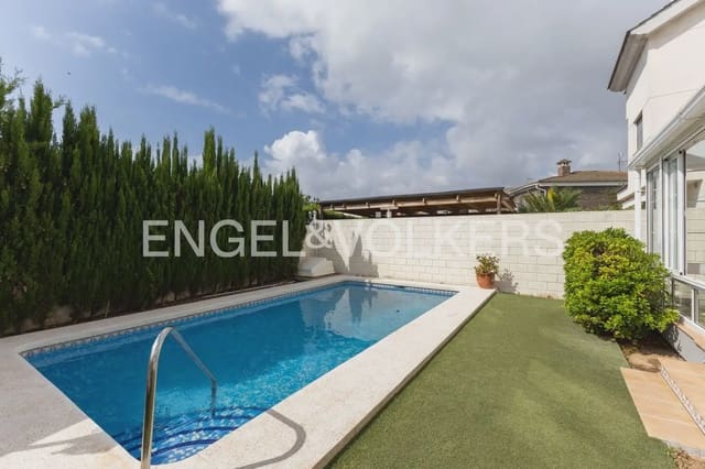 2 bedroom Villa for rent in Daimús with pool - € 3,000 (Ref: 9898310)