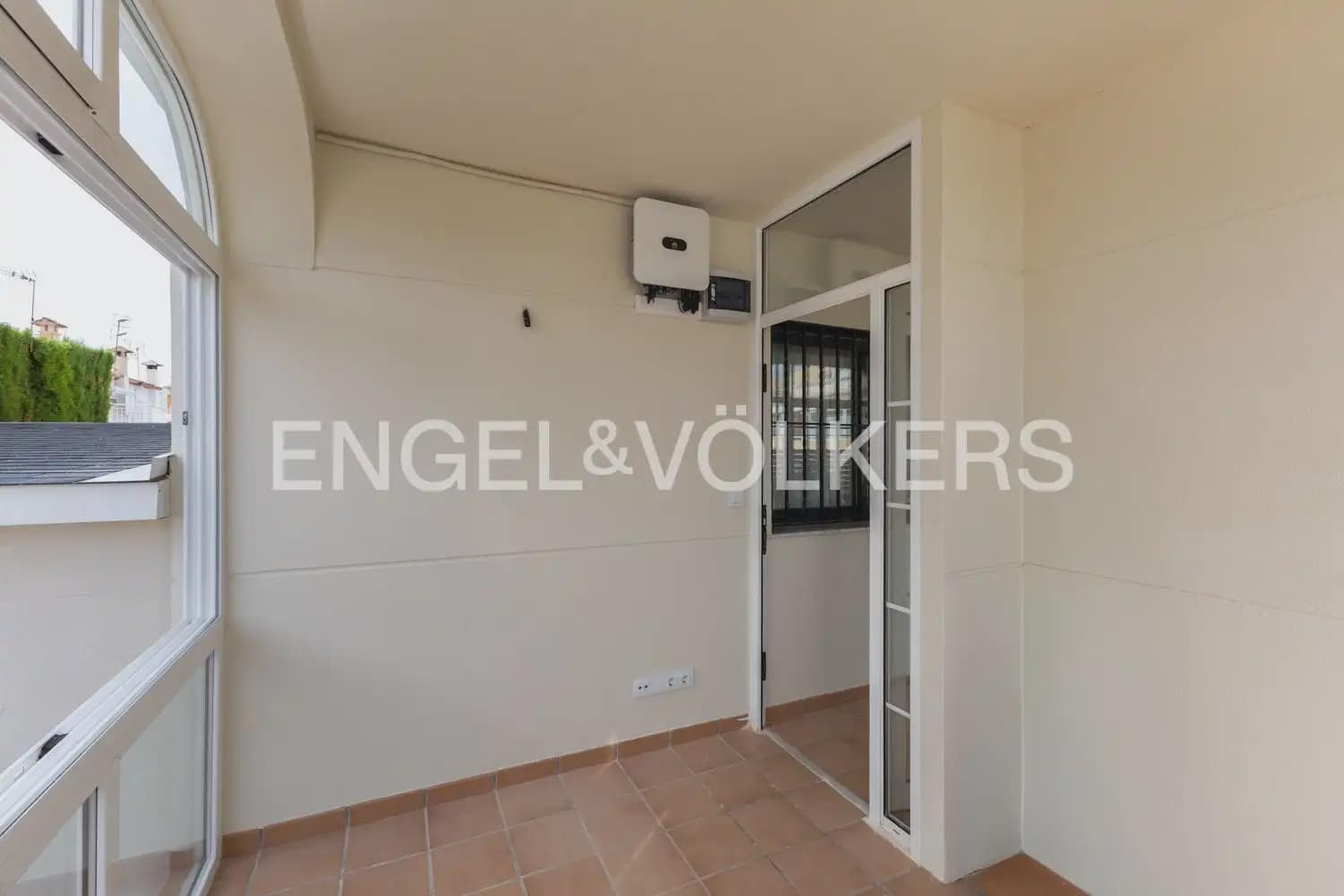 2 bedroom Villa for rent in Daimus with pool - € 3,000 (Ref: 9898310)