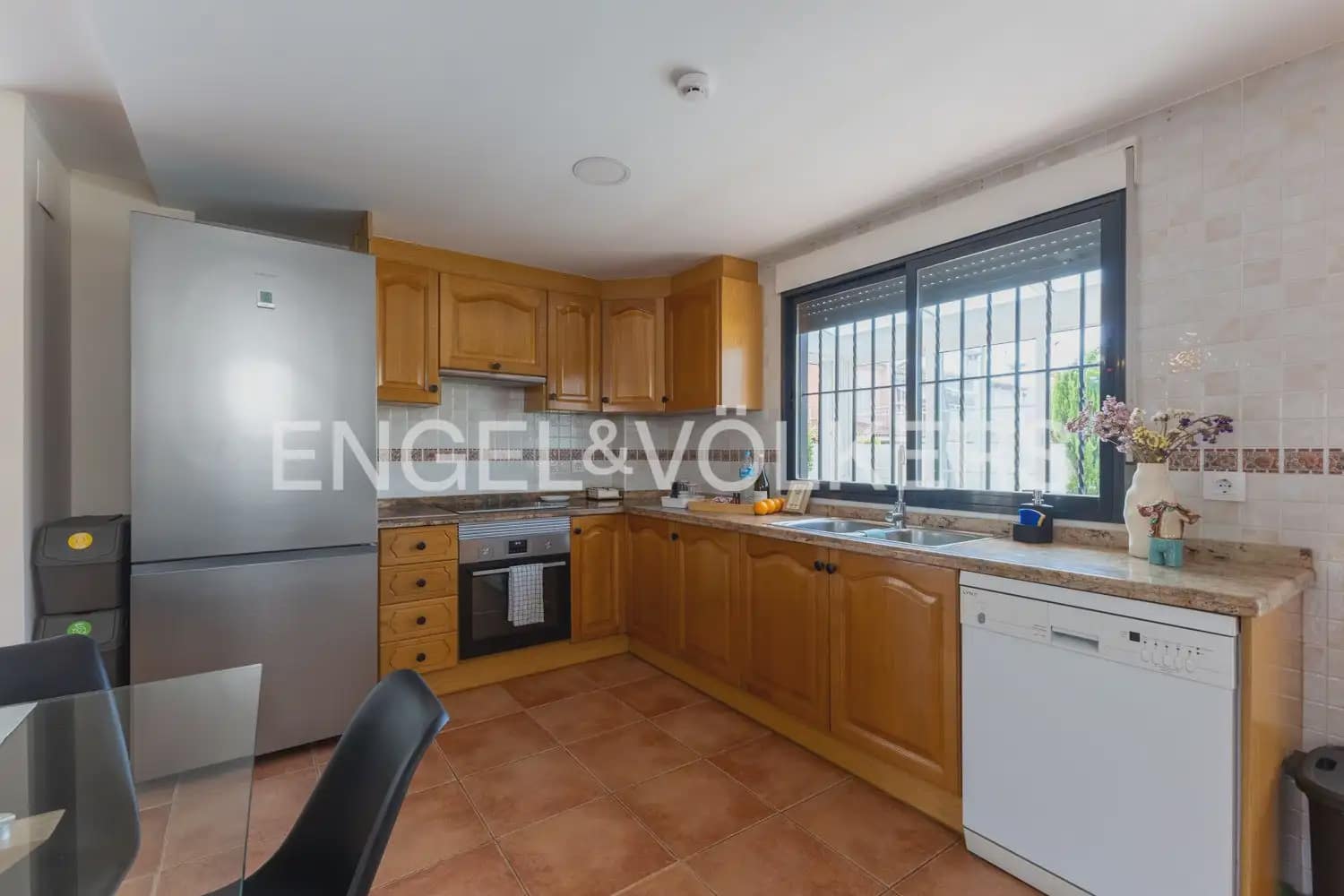 2 bedroom Villa for rent in Daimus with pool - € 3,000 (Ref: 9898310)