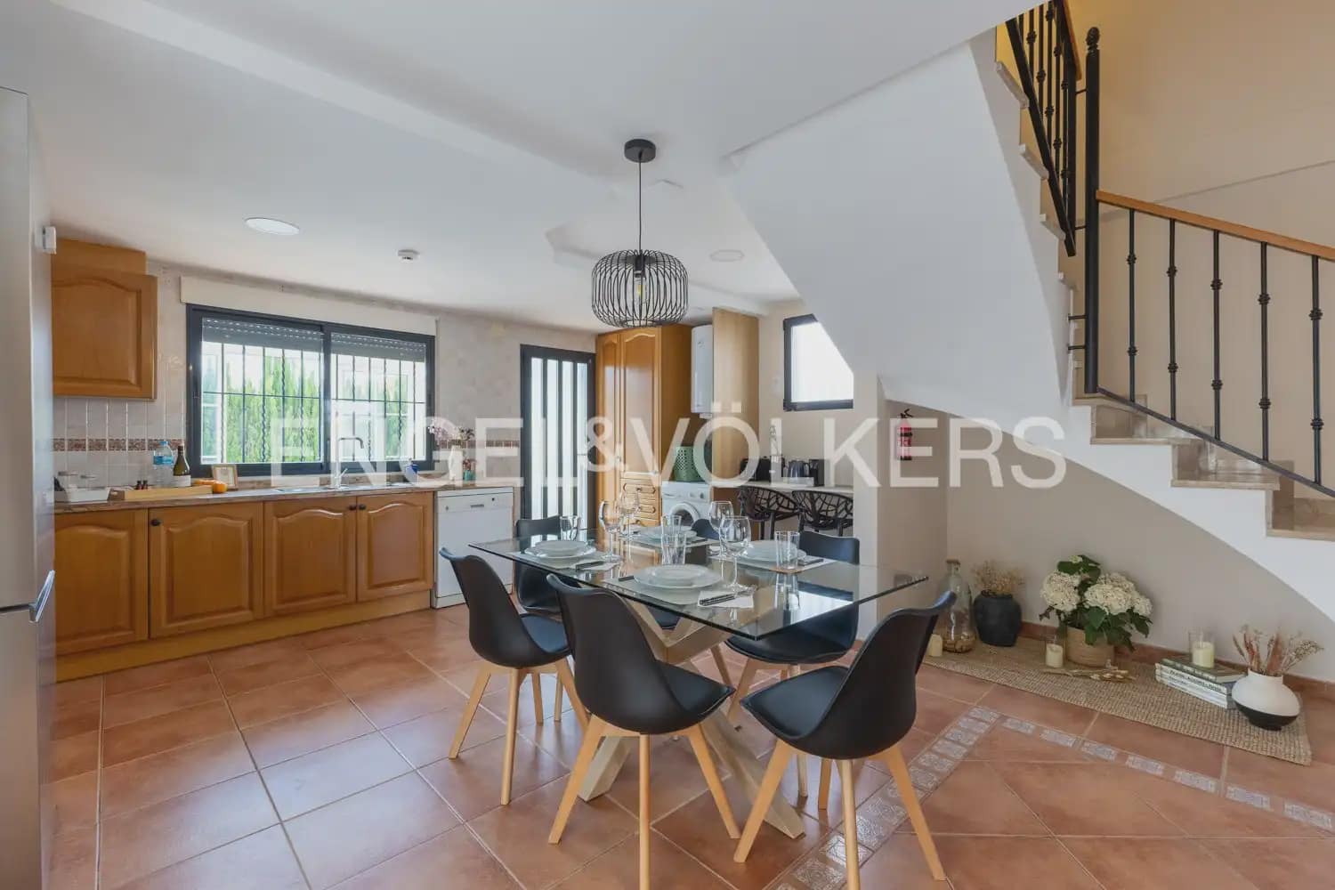 2 bedroom Villa for rent in Daimus with pool - € 3,000 (Ref: 9898310)