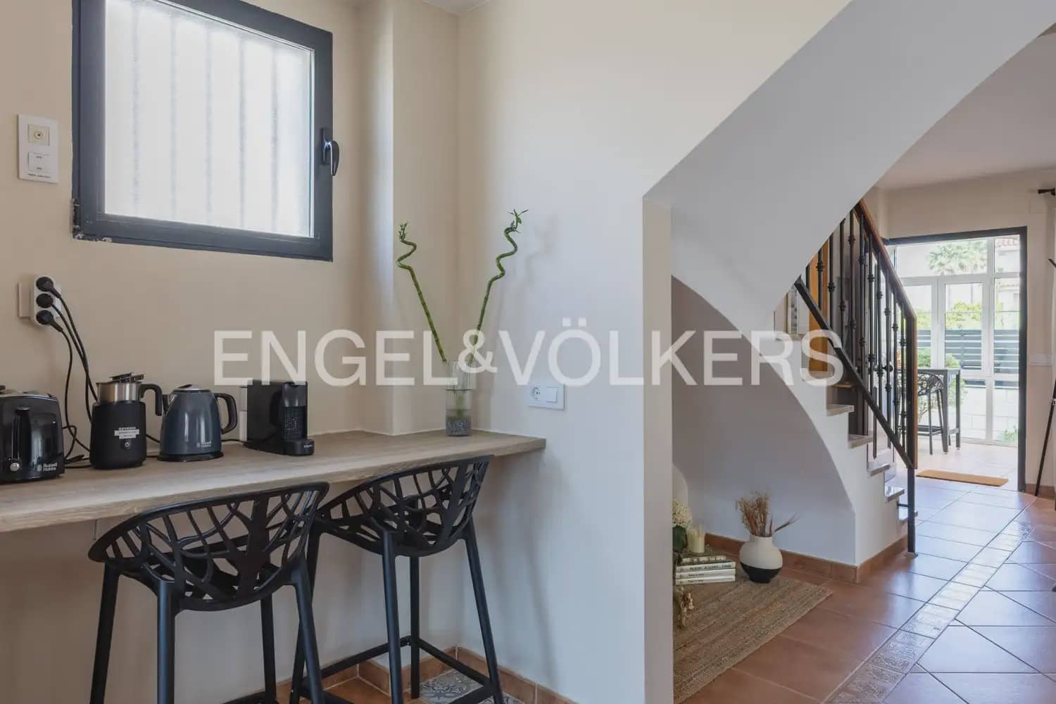 2 bedroom Villa for rent in Daimus with pool - € 3,000 (Ref: 9898310)