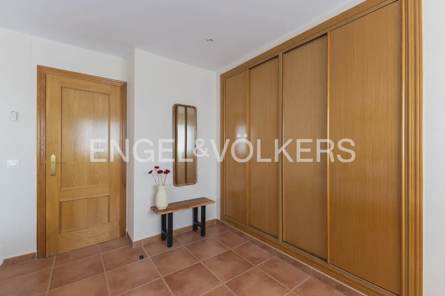 2 bedroom Villa for rent in Daimus with pool - € 3,000 (Ref: 9898310)