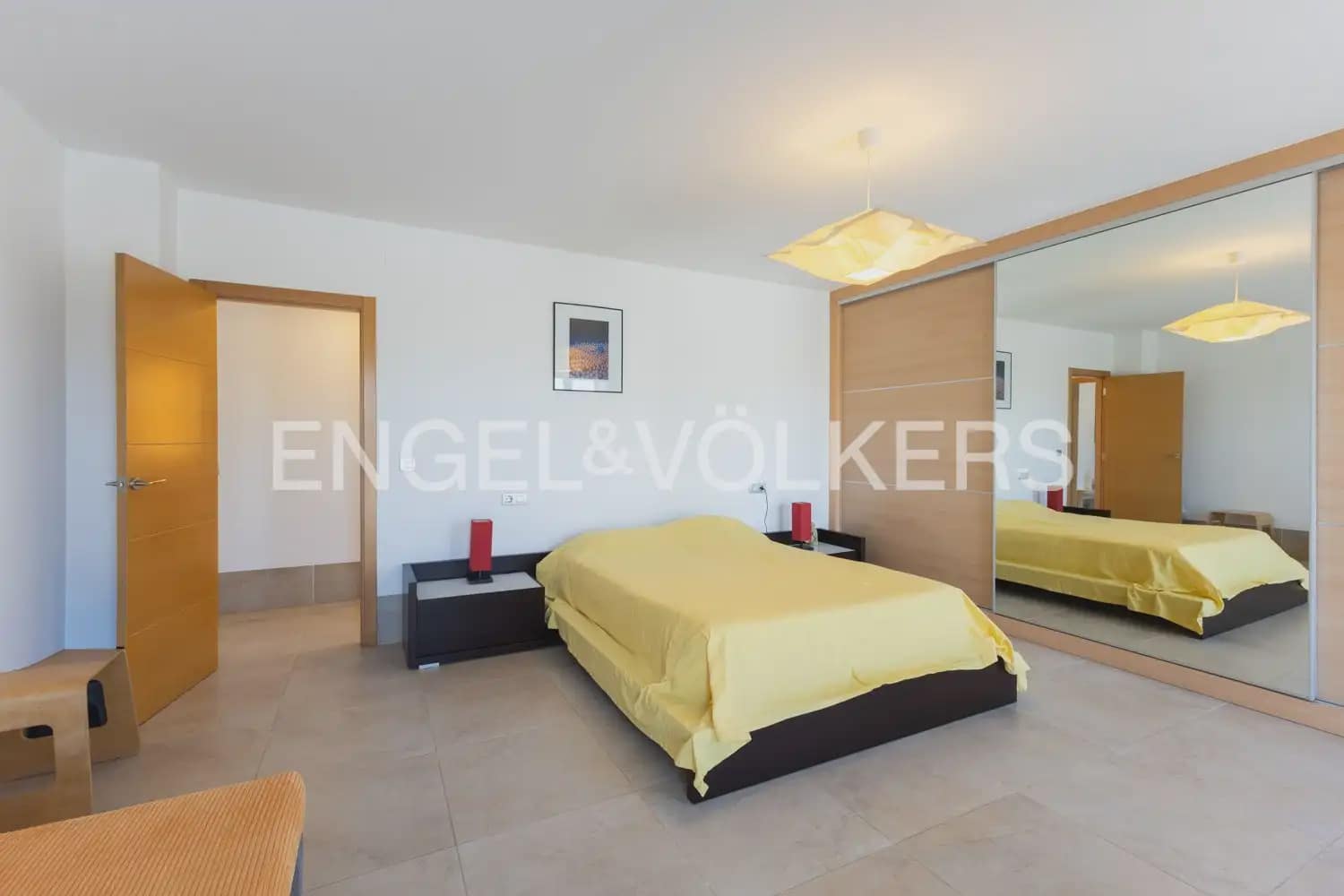 4 bedroom Villa for sale in Castello de la Plana with garage - € 790,000 (Ref: 9898311)