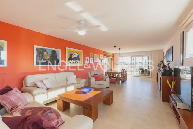 4 bedroom Villa for sale in El Grau de Castelló, Castelló de la Plana with garage - € 790,000 (Ref: 9898311)