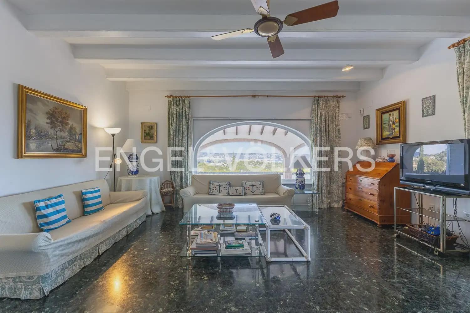 8 bedroom Villa for sale in Javea / Xabia with pool - € 2,350,000 (Ref: 9898312)