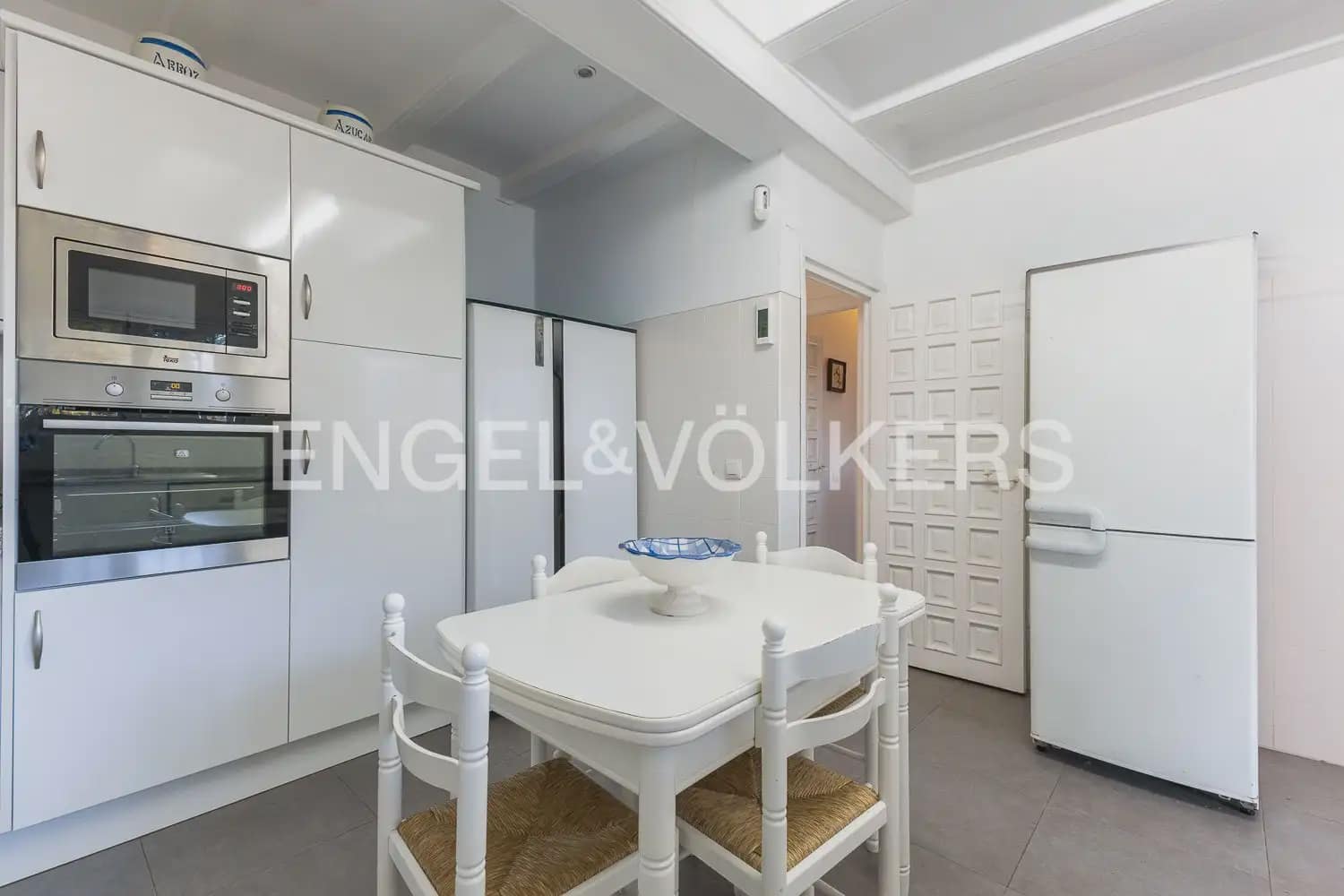 8 bedroom Villa for sale in Javea / Xabia with pool - € 2,350,000 (Ref: 9898312)