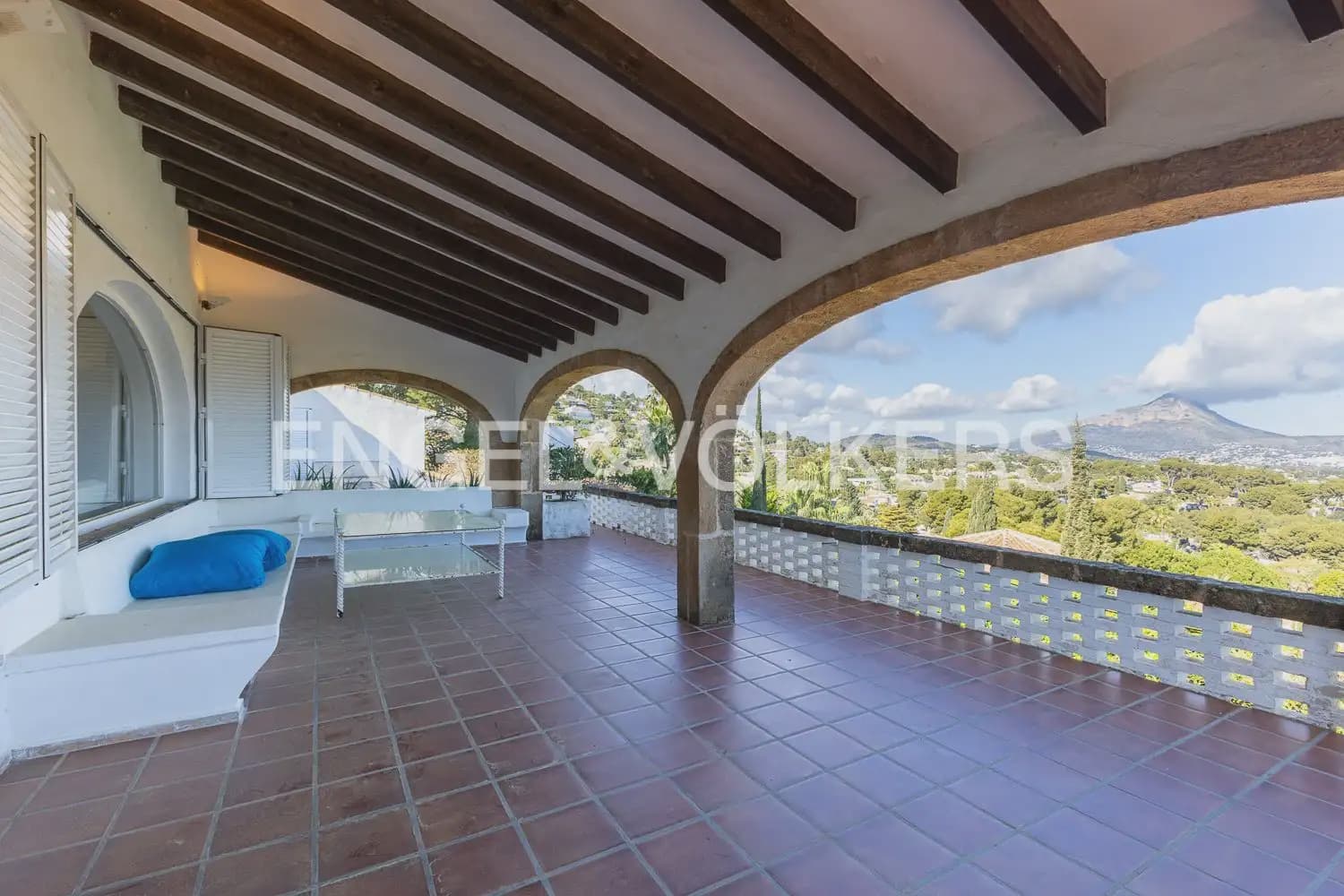 8 bedroom Villa for sale in Javea / Xabia with pool - € 2,350,000 (Ref: 9898312)