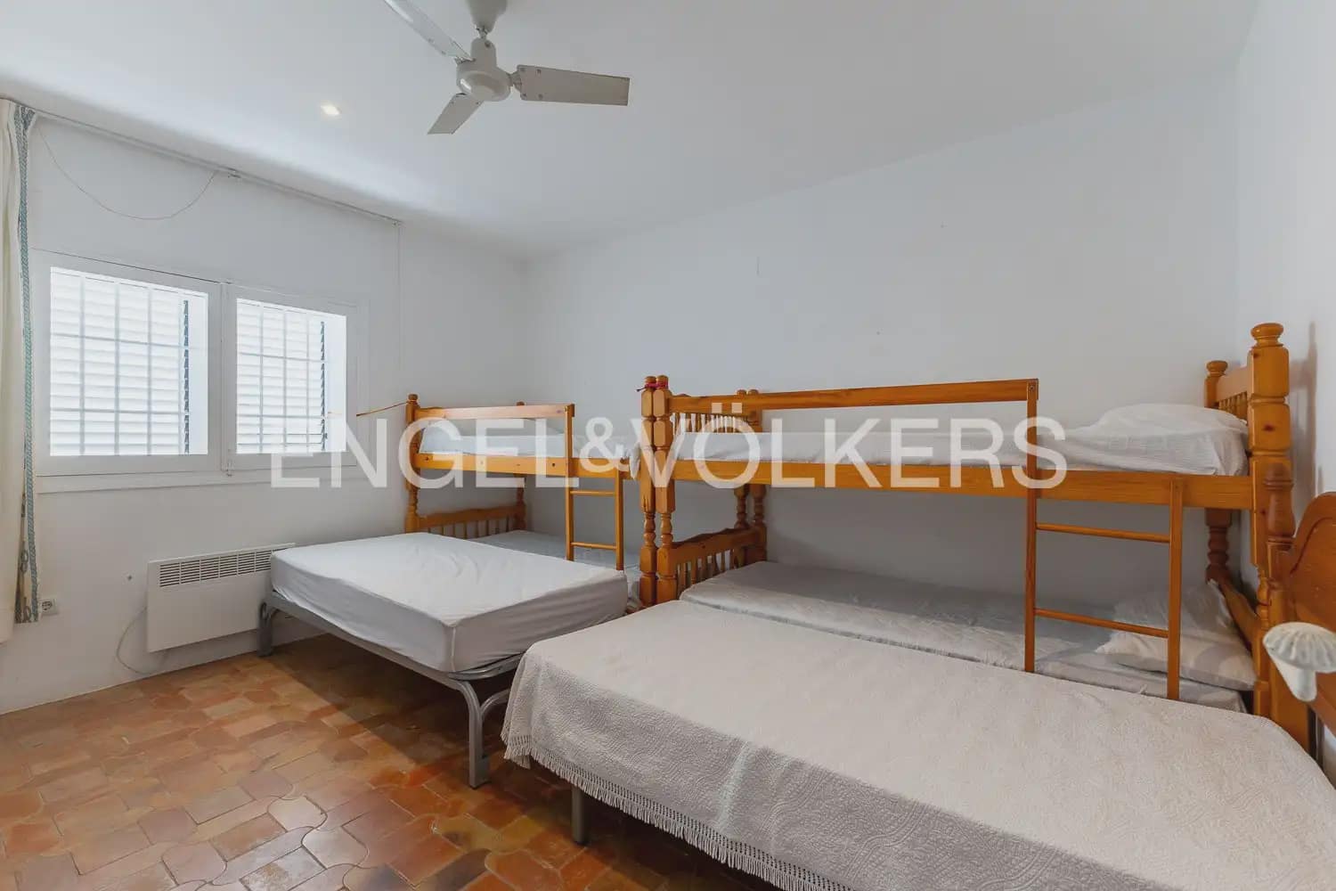 8 bedroom Villa for sale in Javea / Xabia with pool - € 2,350,000 (Ref: 9898312)