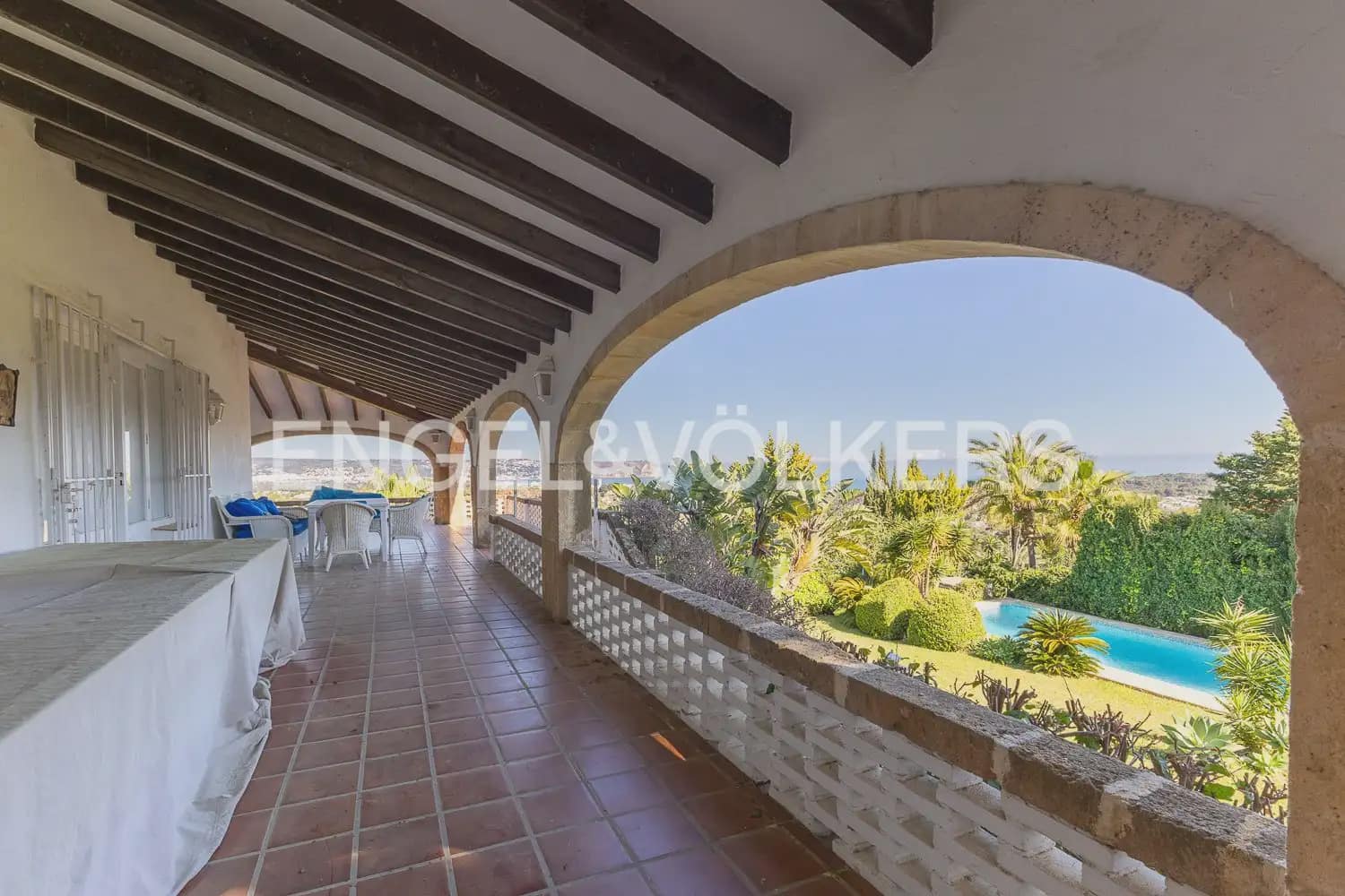 8 bedroom Villa for sale in Javea / Xabia with pool - € 2,350,000 (Ref: 9898312)