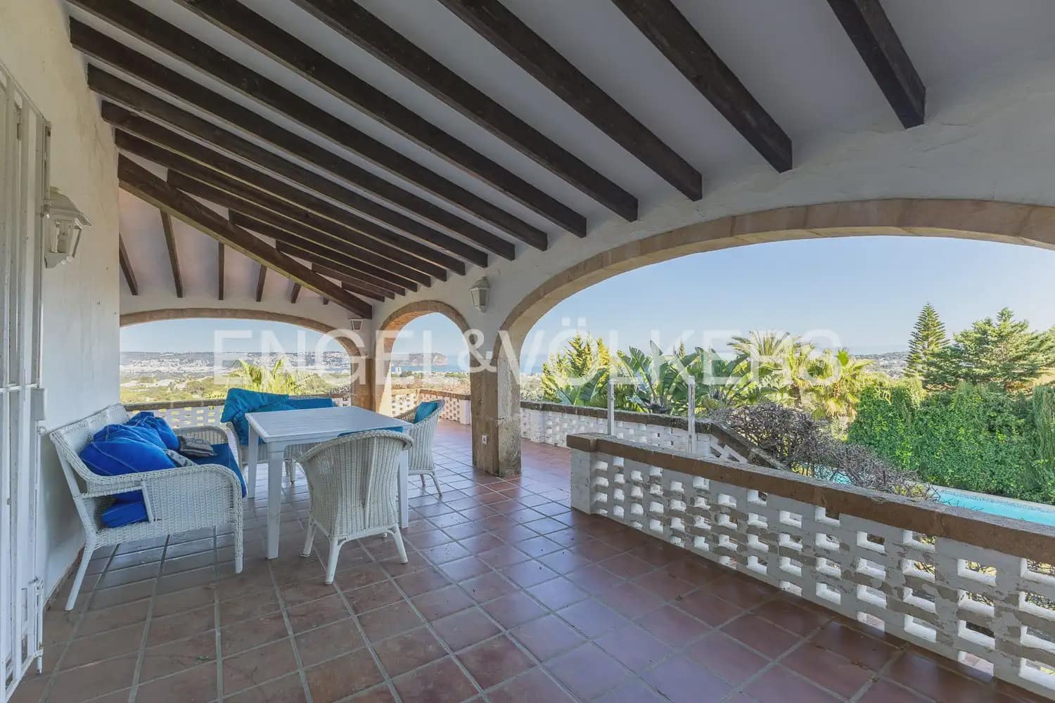 8 bedroom Villa for sale in Javea / Xabia with pool - € 2,350,000 (Ref: 9898312)