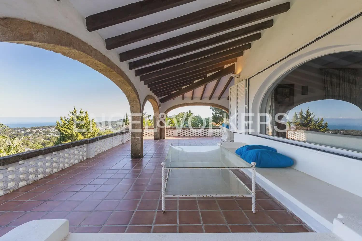 8 bedroom Villa for sale in Javea / Xabia with pool - € 2,350,000 (Ref: 9898312)