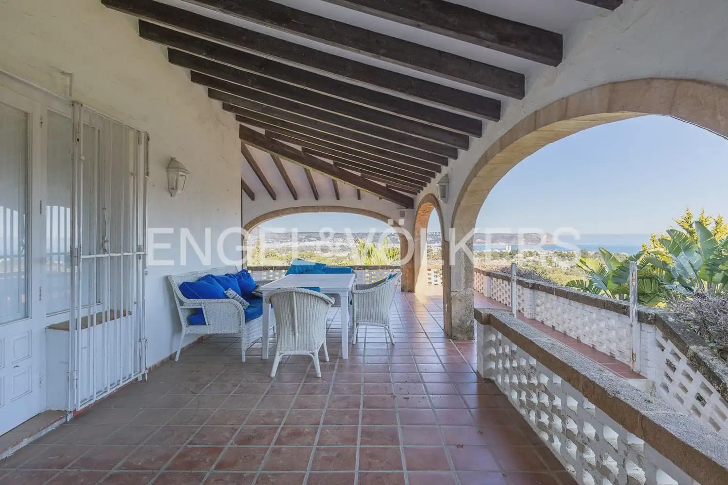 8 bedroom Villa for sale in Javea / Xabia with pool - € 2,350,000 (Ref: 9898312)