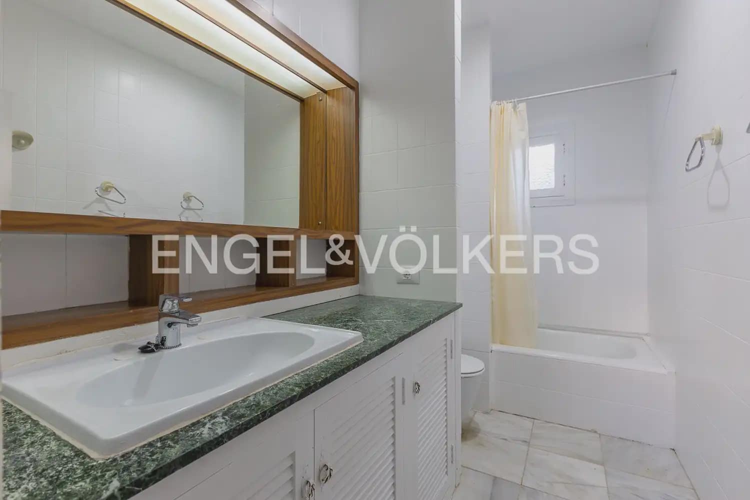 8 bedroom Villa for sale in Javea / Xabia with pool - € 2,350,000 (Ref: 9898312)
