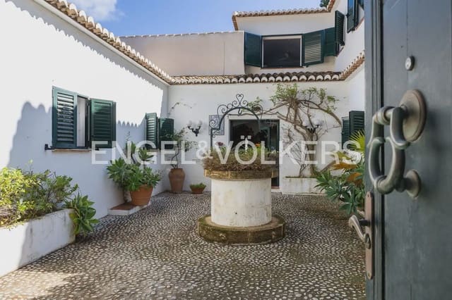 8 bedroom Villa for sale in Cap Martí - El Tossalet - Pinomar, Javea / Xàbia with pool - € 2,350,000 (Ref: 9898312)