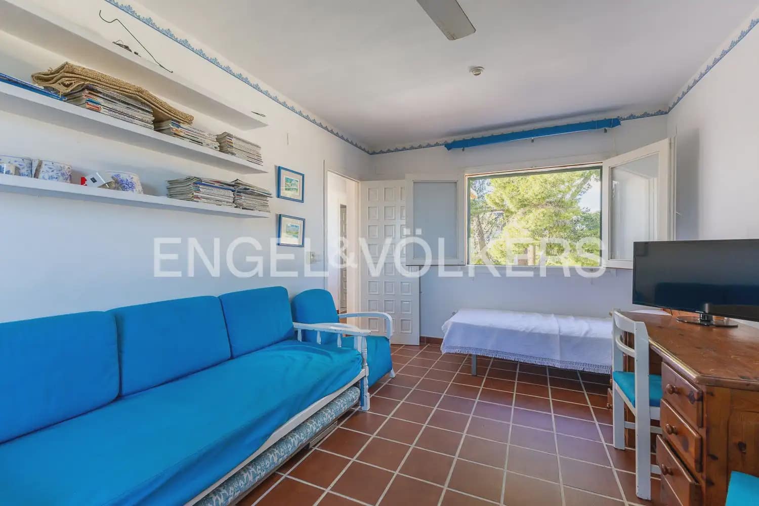 8 bedroom Villa for sale in Javea / Xabia with pool - € 2,350,000 (Ref: 9898312)