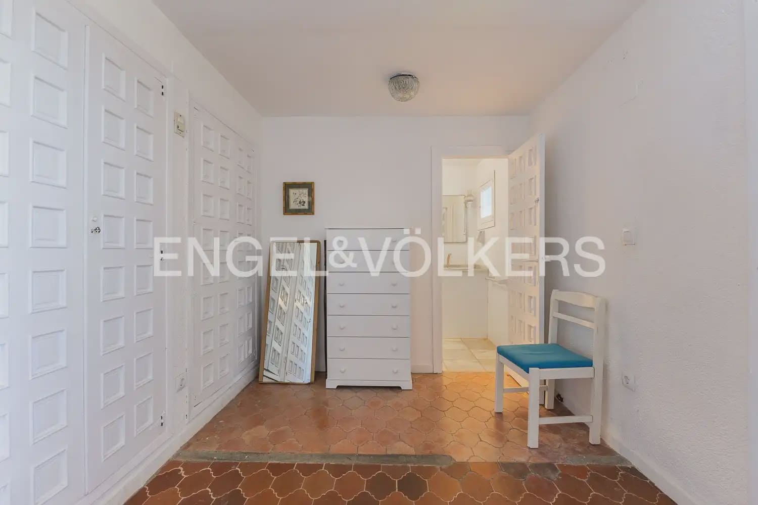 8 bedroom Villa for sale in Javea / Xabia with pool - € 2,350,000 (Ref: 9898312)