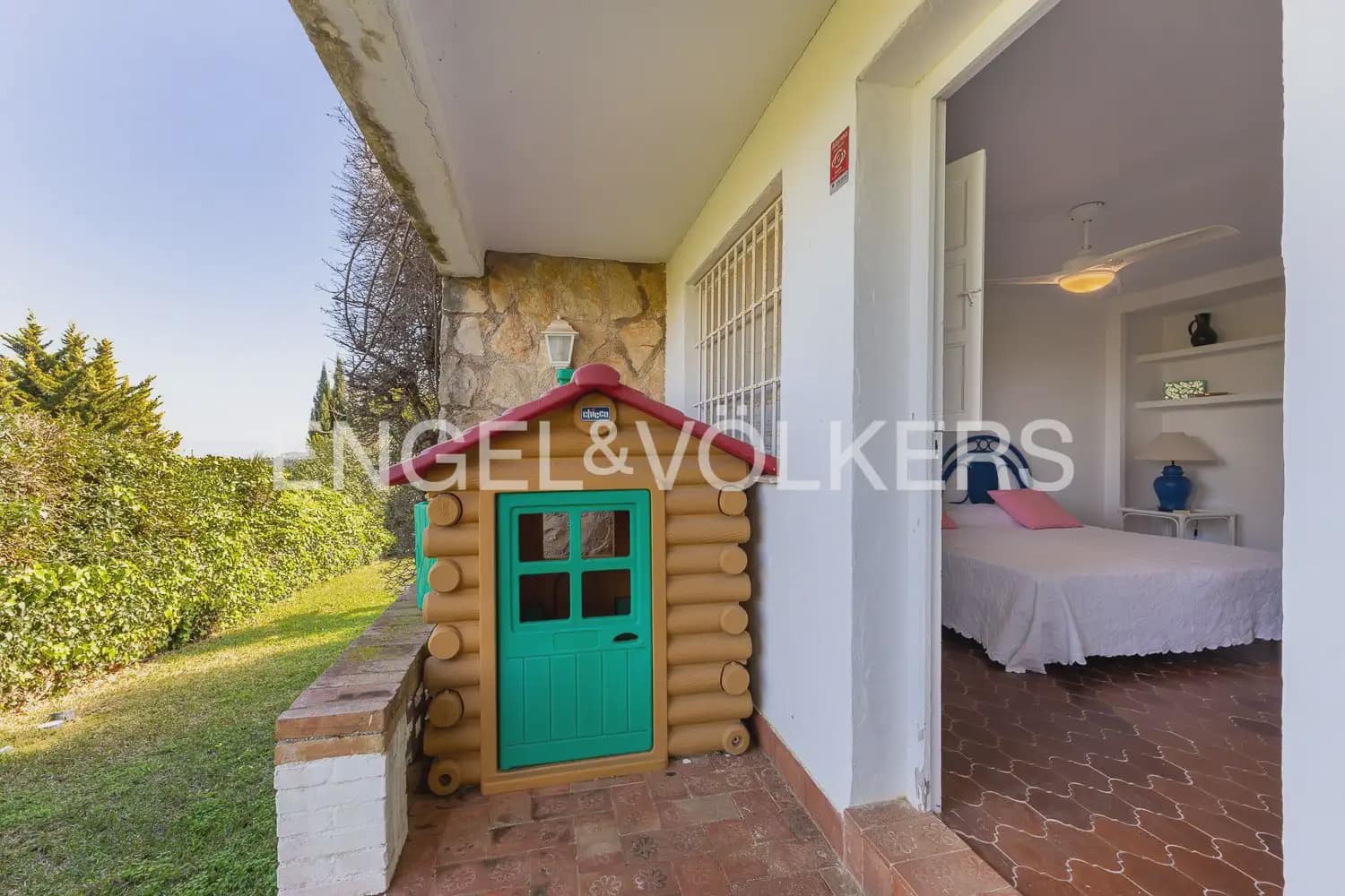 8 bedroom Villa for sale in Javea / Xabia with pool - € 2,350,000 (Ref: 9898312)
