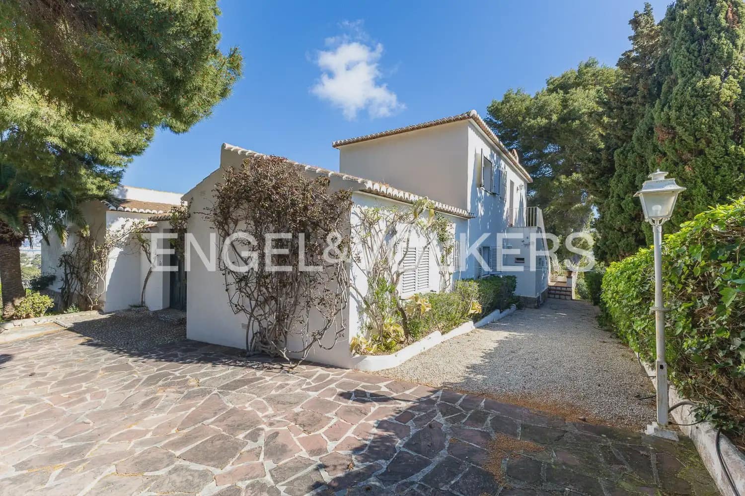 8 bedroom Villa for sale in Javea / Xabia with pool - € 2,350,000 (Ref: 9898312)