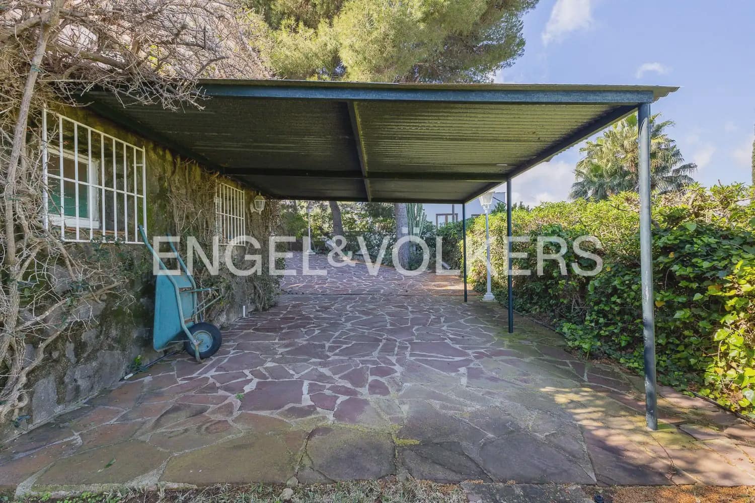 8 bedroom Villa for sale in Javea / Xabia with pool - € 2,350,000 (Ref: 9898312)