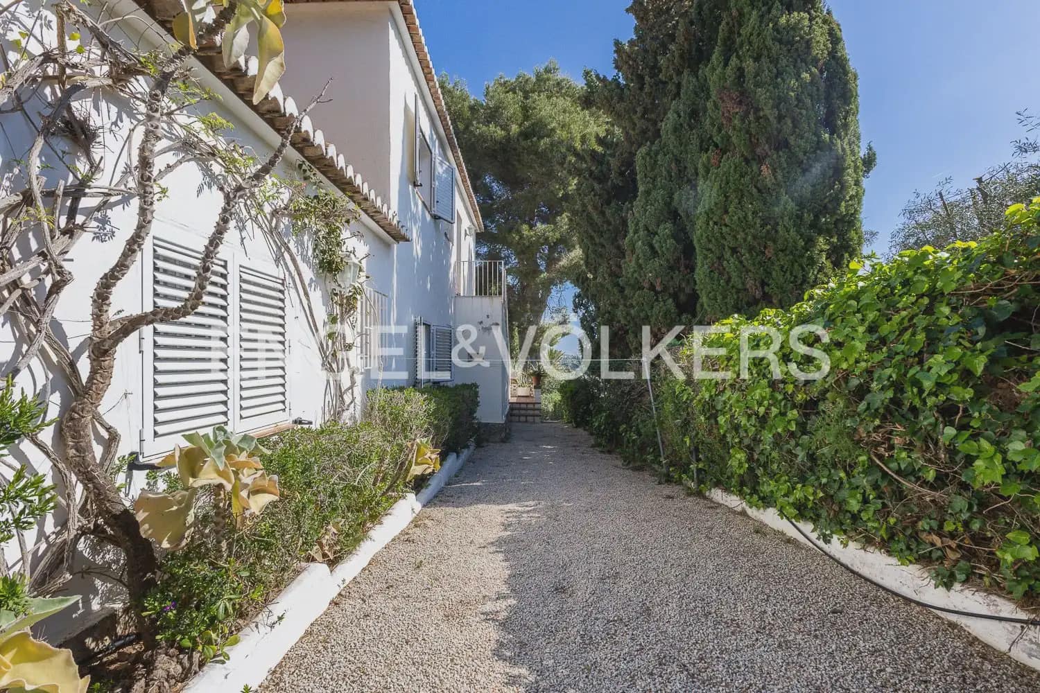 8 bedroom Villa for sale in Javea / Xabia with pool - € 2,350,000 (Ref: 9898312)