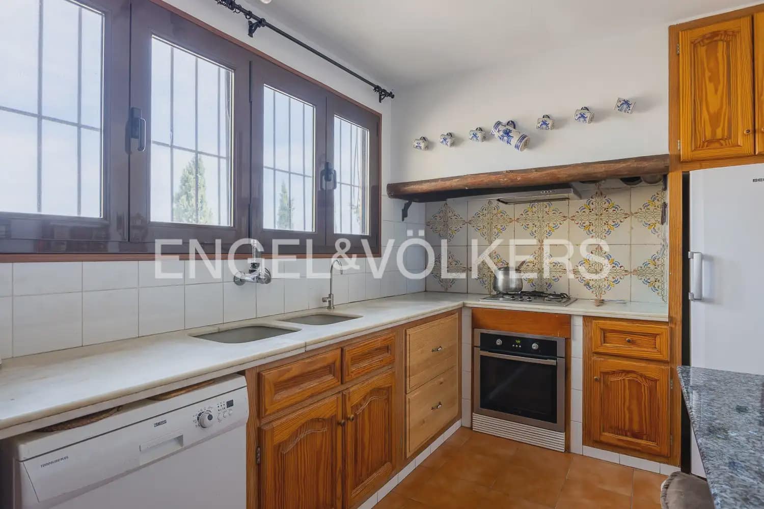 25 soverom Finca/Herregård til salgs i Alcoy / Alcoi med svømmebasseng garasje - € 1 520 000 (Ref: 9898313)