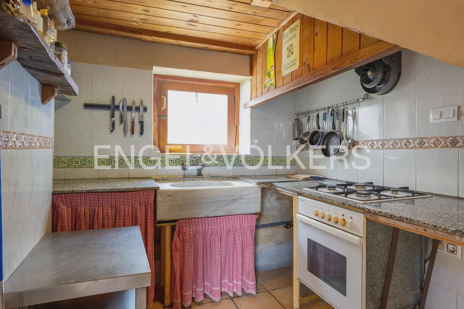 25 soverom Finca/Herregård til salgs i Alcoy / Alcoi med svømmebasseng garasje - € 1 520 000 (Ref: 9898313)