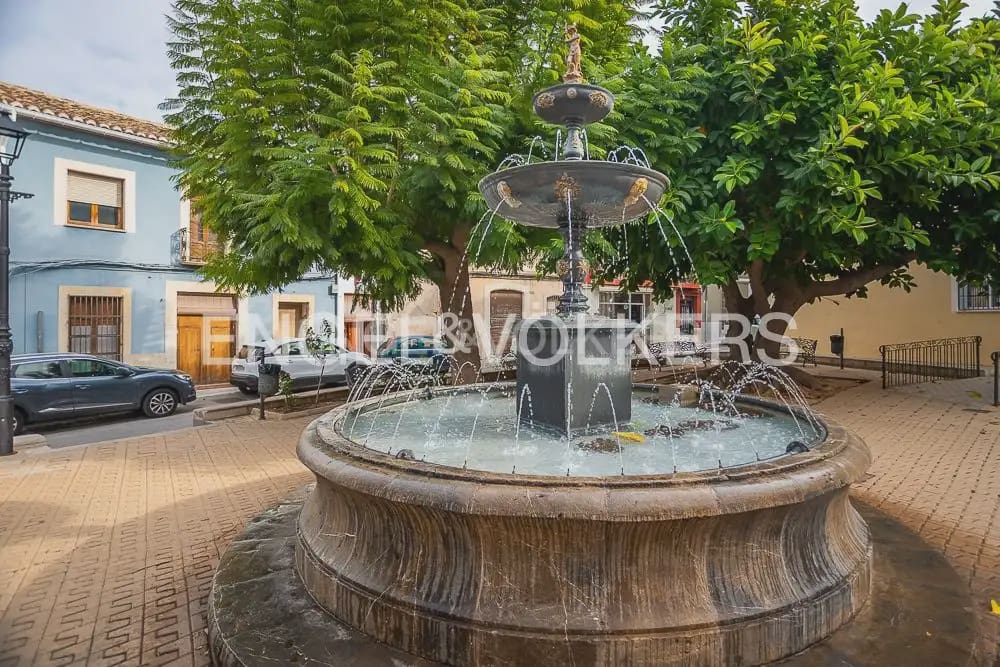 3 slaapkamer Villa te koop in Pedreguer met garage - € 595.000 (Ref: 9898314)