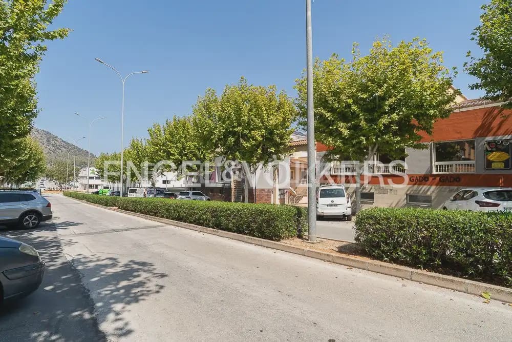 3 slaapkamer Villa te koop in Pedreguer met garage - € 595.000 (Ref: 9898314)