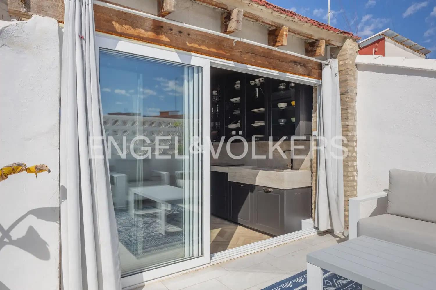 2 Zimmer Penthouse zu verkaufen in Valencia Stadt - 750.000 € (Ref: 9898316)