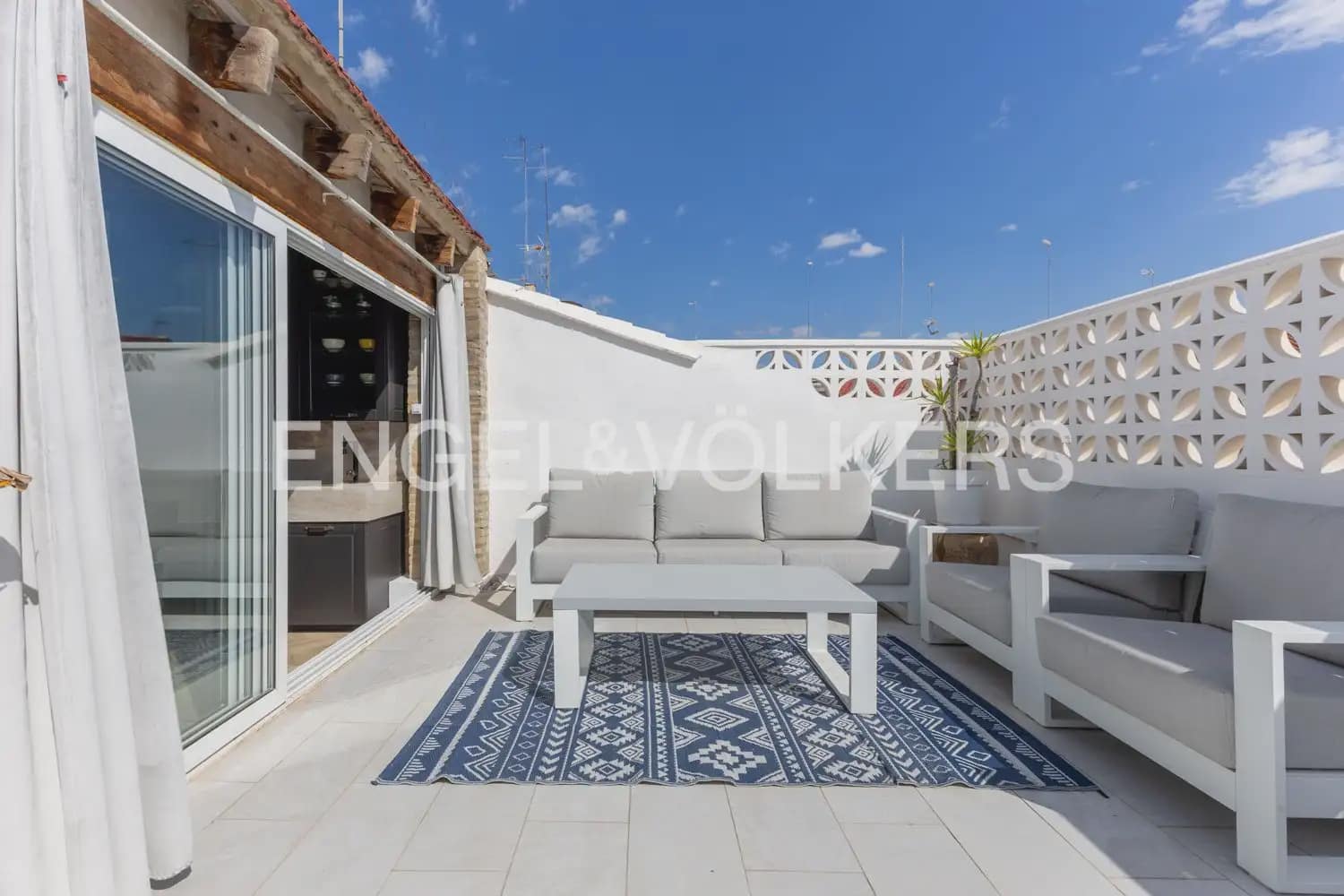 2 Zimmer Penthouse zu verkaufen in Valencia Stadt - 750.000 € (Ref: 9898316)