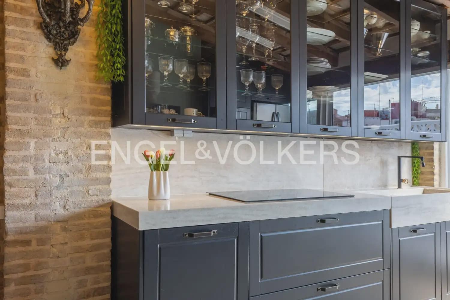 2 Zimmer Penthouse zu verkaufen in Valencia Stadt - 750.000 € (Ref: 9898316)