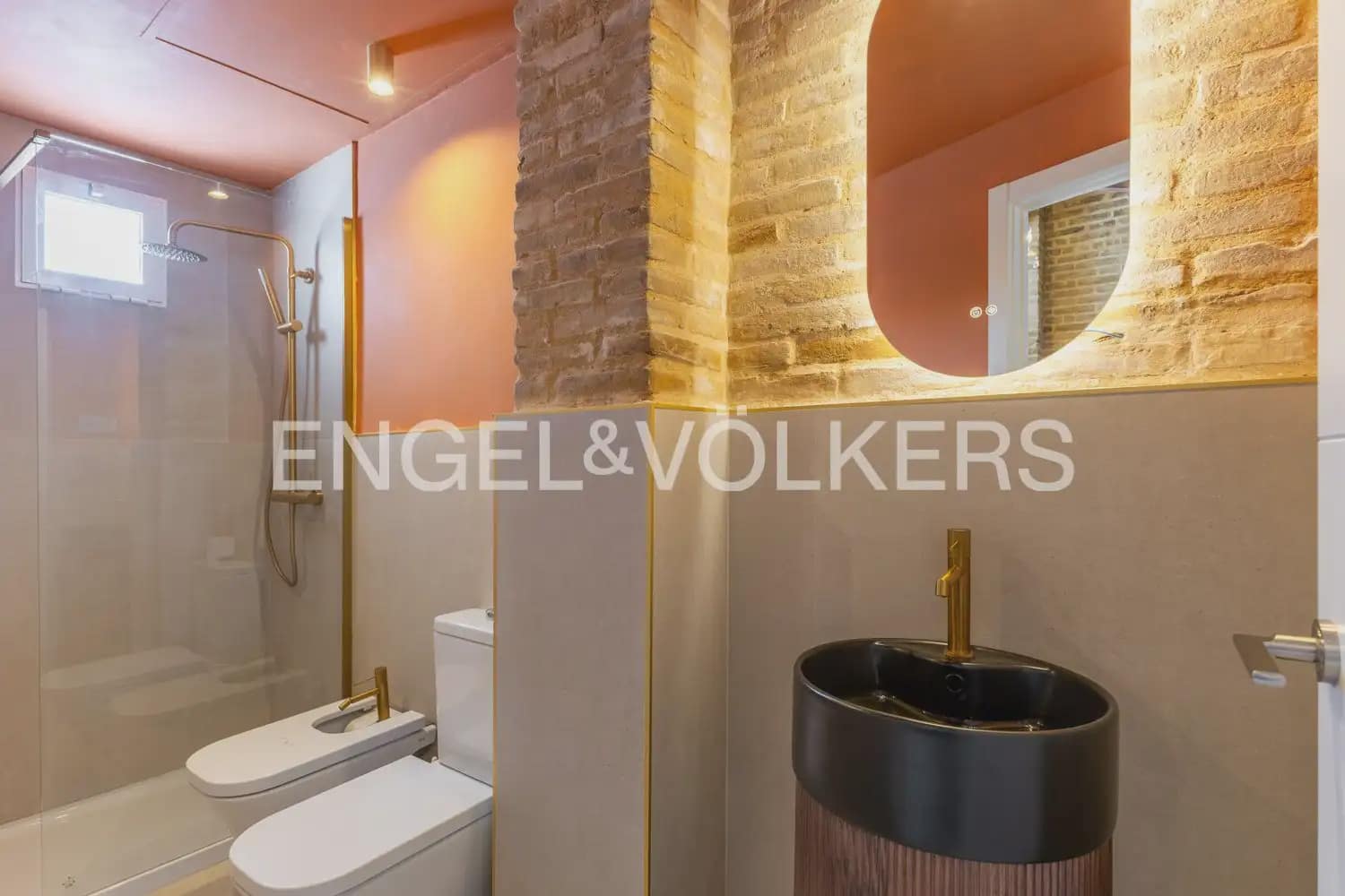 2 Zimmer Penthouse zu verkaufen in Valencia Stadt - 750.000 € (Ref: 9898316)
