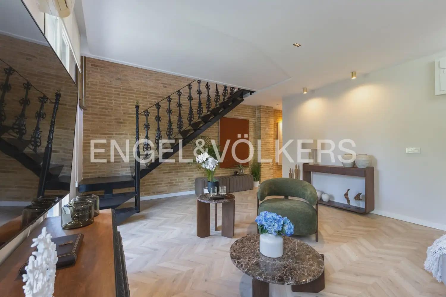 2 Zimmer Penthouse zu verkaufen in Valencia Stadt - 750.000 € (Ref: 9898316)