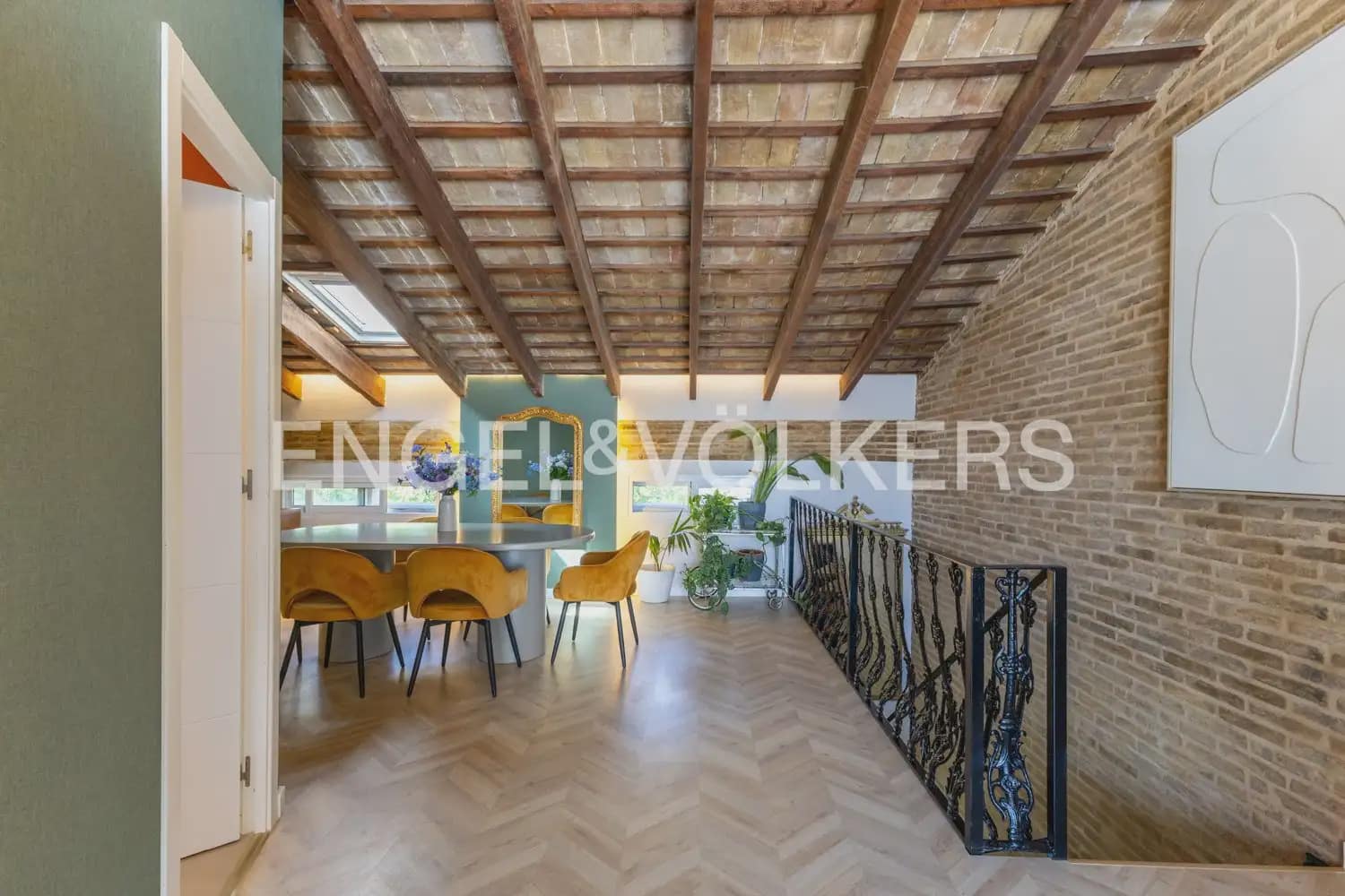 2 Zimmer Penthouse zu verkaufen in Valencia Stadt - 750.000 € (Ref: 9898316)