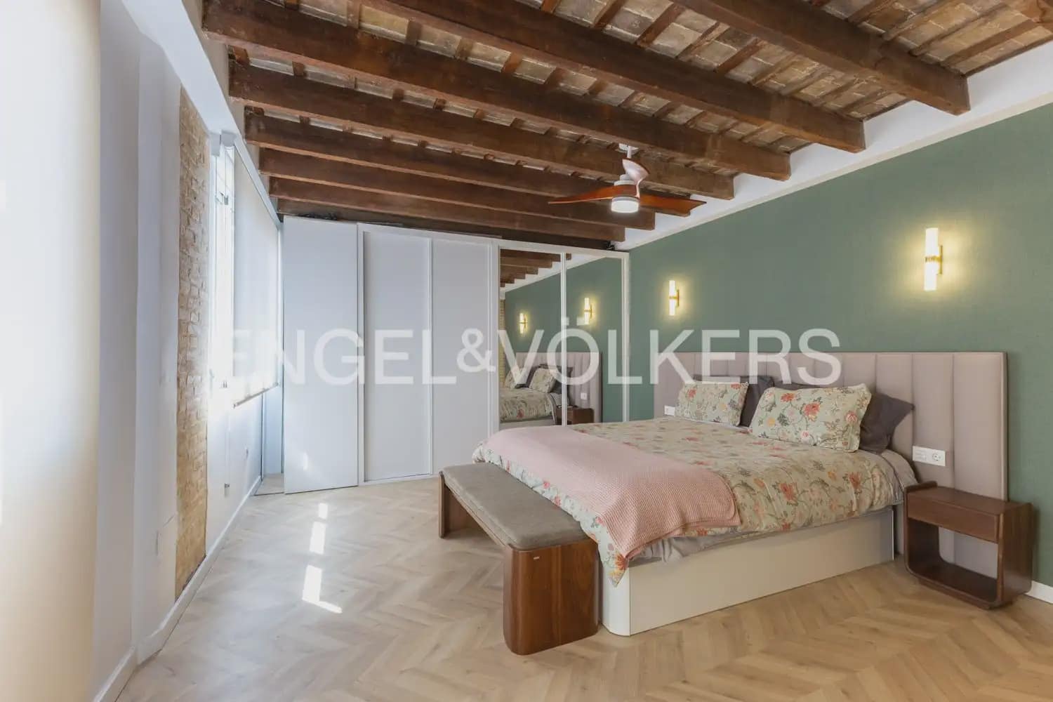 2 Zimmer Penthouse zu verkaufen in Valencia Stadt - 750.000 € (Ref: 9898316)