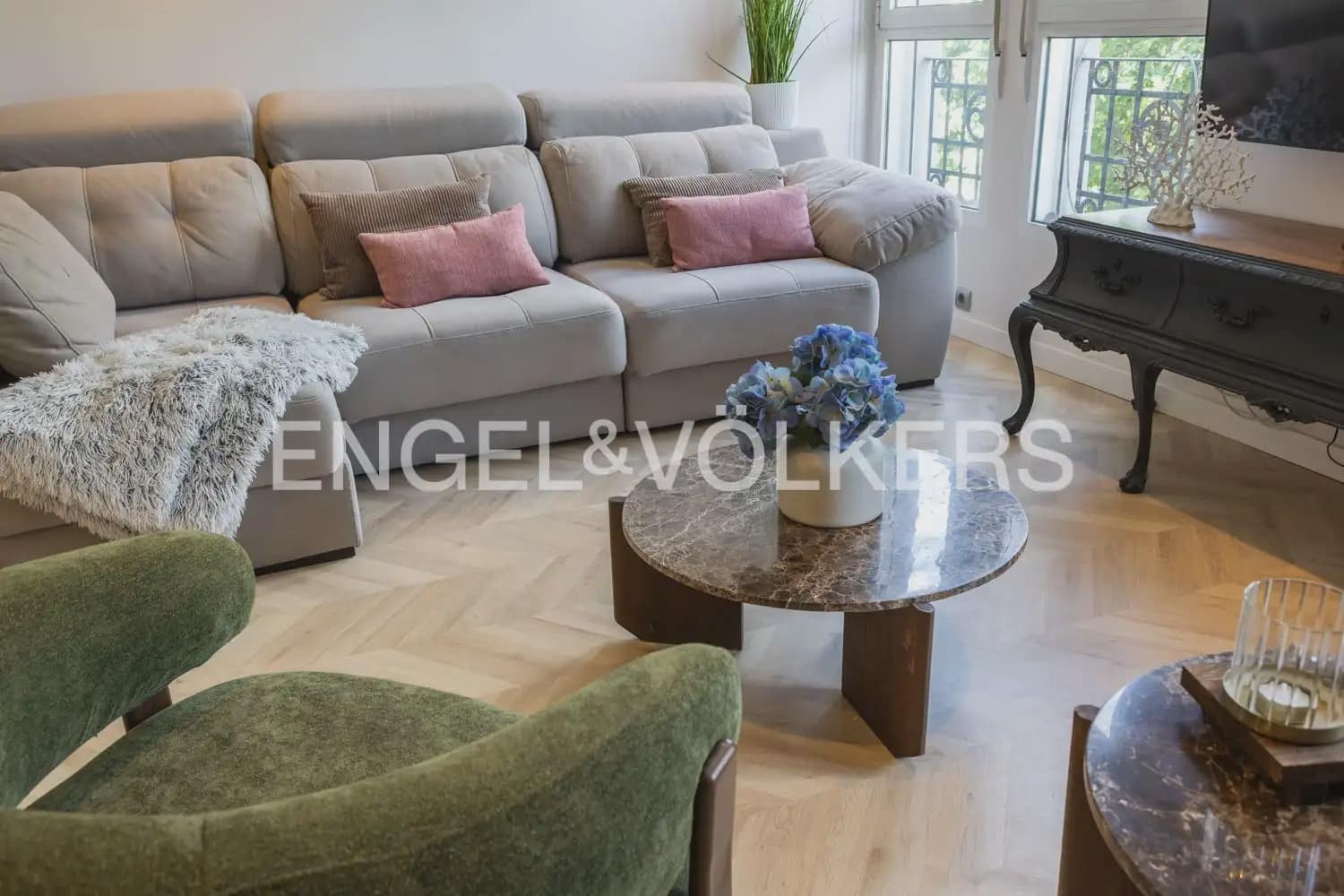2 Zimmer Penthouse zu verkaufen in Valencia Stadt - 750.000 € (Ref: 9898316)
