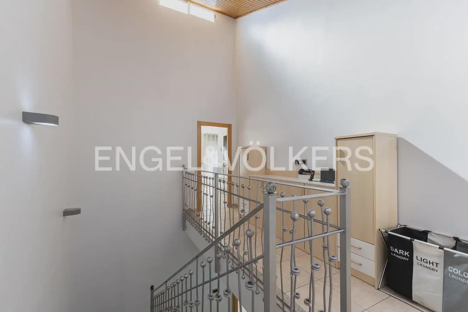 3 slaapkamer Huis te koop in La Pobla de Vallbona met garage - € 450.000 (Ref: 9898317)