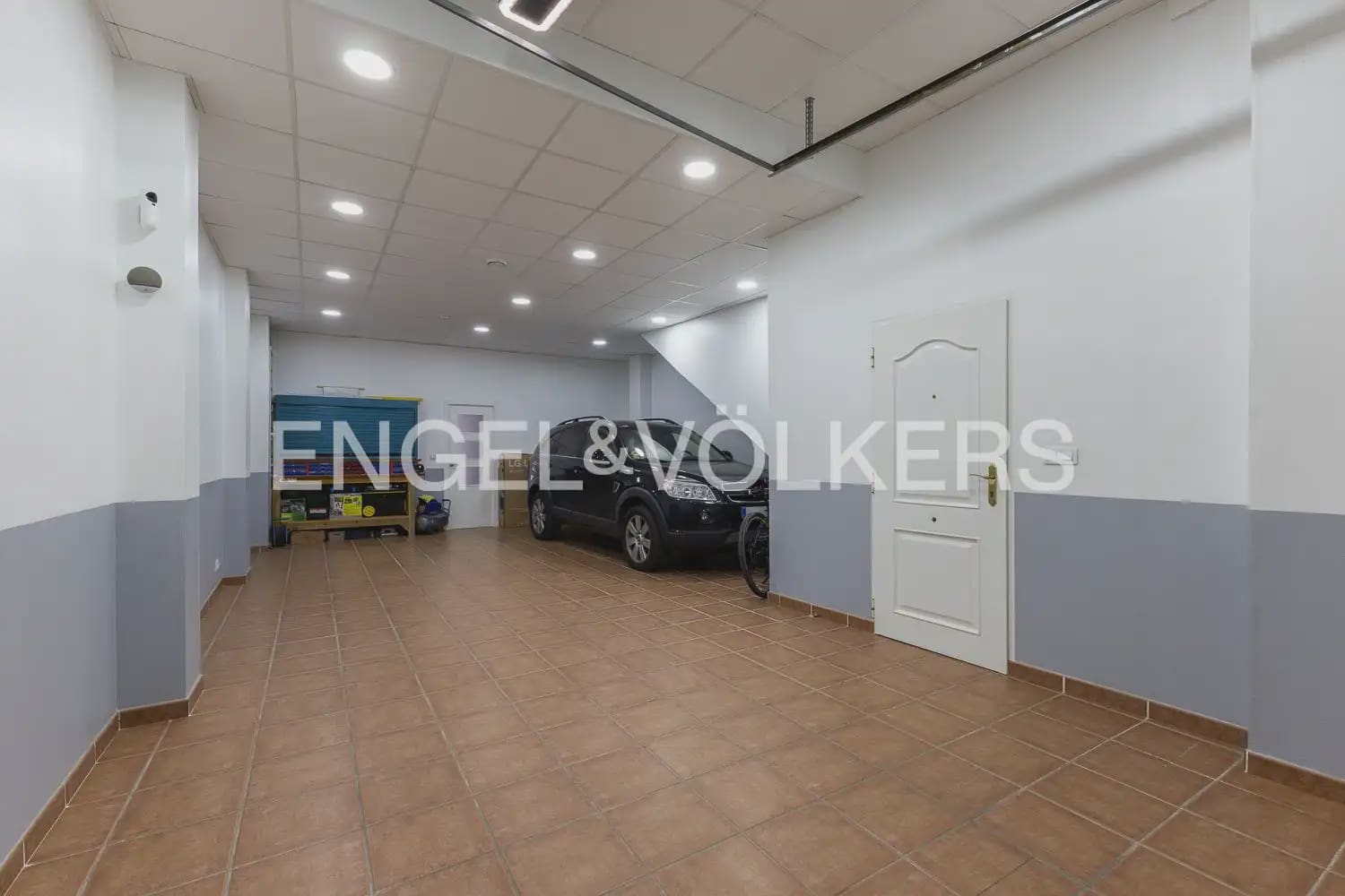 3 slaapkamer Huis te koop in La Pobla de Vallbona met garage - € 450.000 (Ref: 9898317)