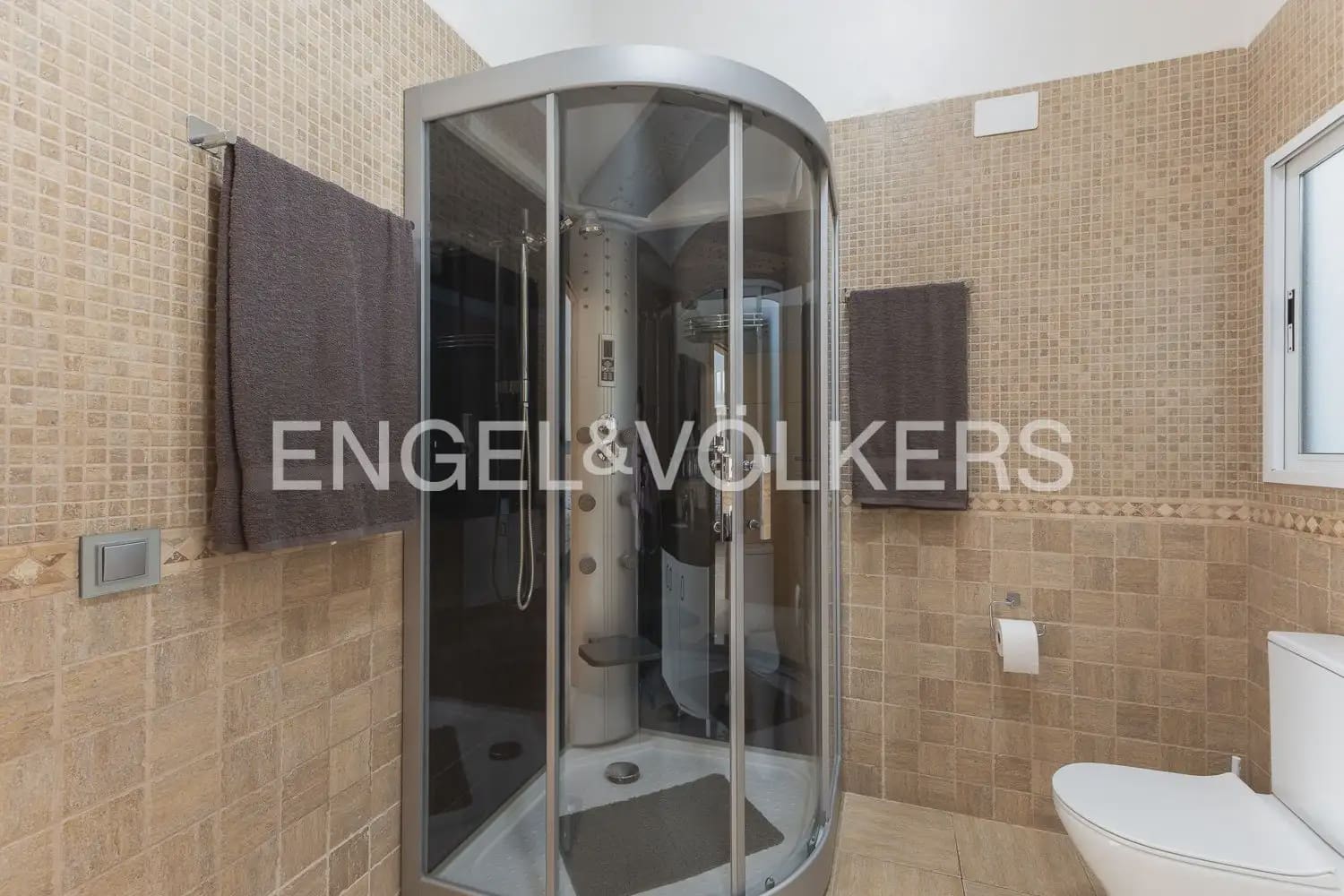 3 slaapkamer Huis te koop in La Pobla de Vallbona met garage - € 450.000 (Ref: 9898317)