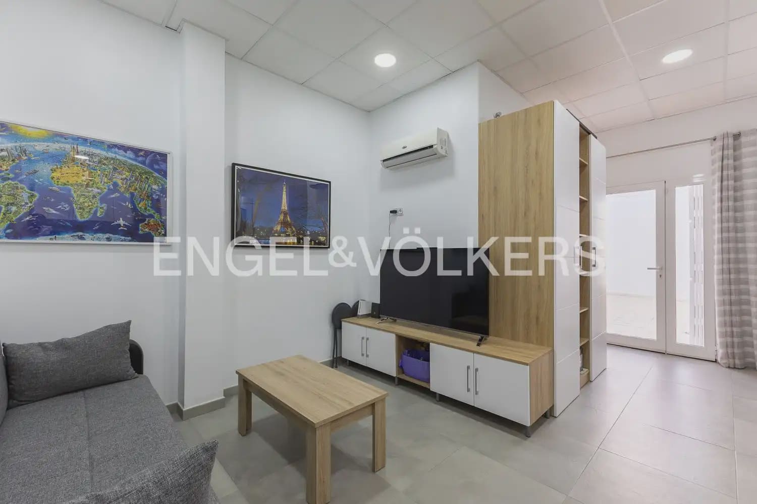 3 slaapkamer Huis te koop in La Pobla de Vallbona met garage - € 450.000 (Ref: 9898317)
