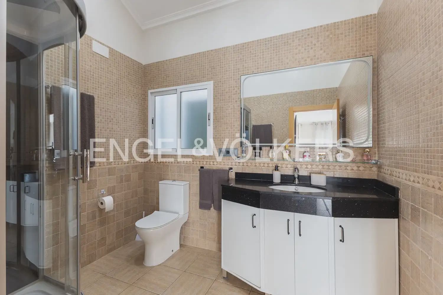 3 slaapkamer Huis te koop in La Pobla de Vallbona met garage - € 450.000 (Ref: 9898317)