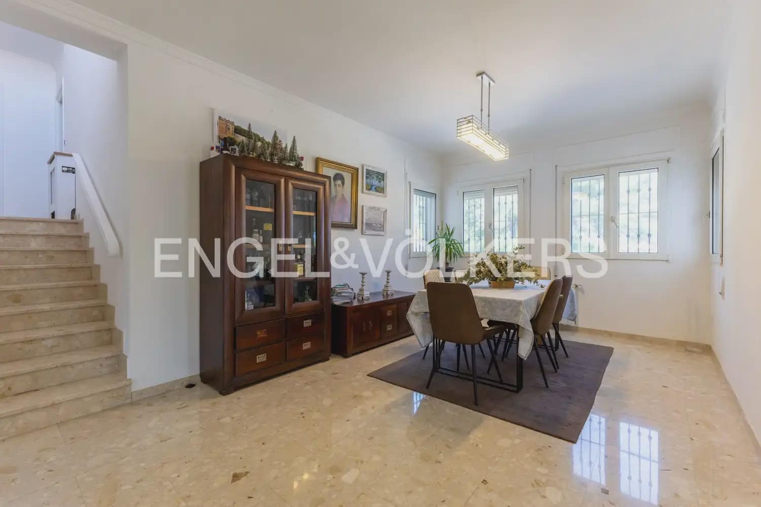 6 sovrum Villa till salu i Denia med pool garage - 1 060 000 € (Ref: 9898319)