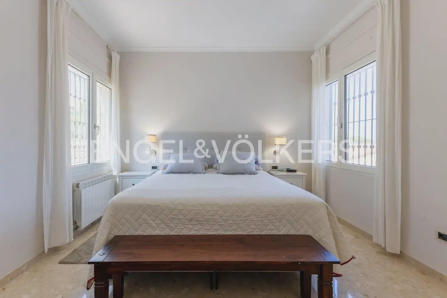 6 sovrum Villa till salu i Denia med pool garage - 1 060 000 € (Ref: 9898319)