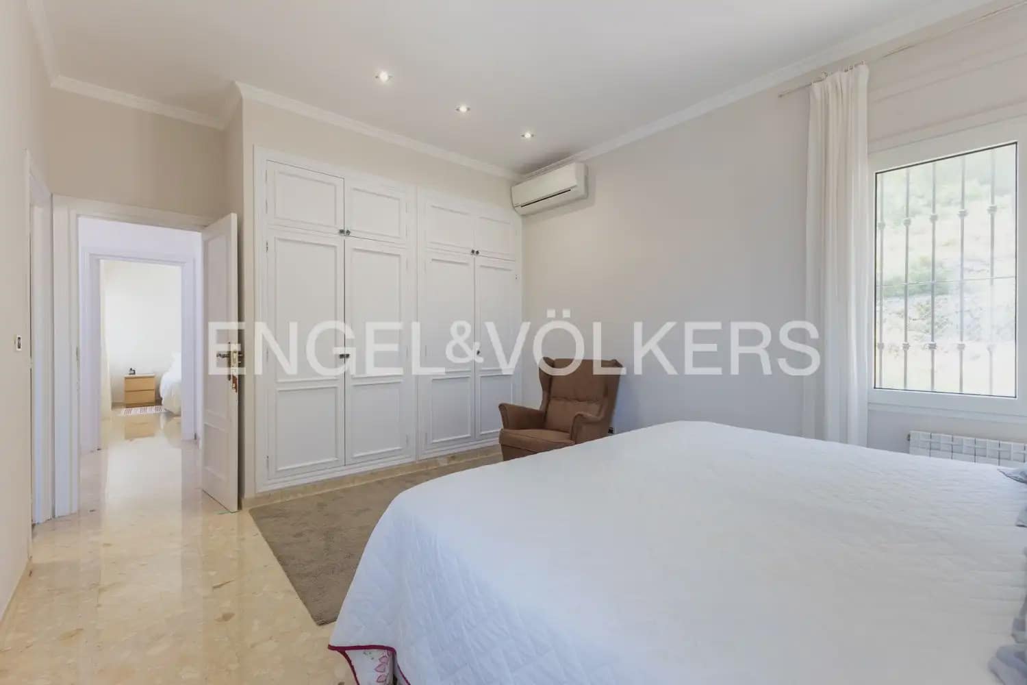 6 sovrum Villa till salu i Denia med pool garage - 1 060 000 € (Ref: 9898319)