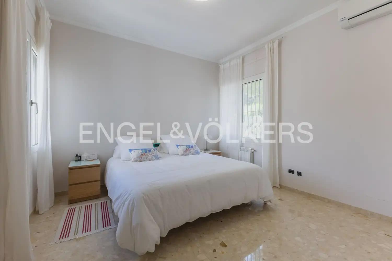 6 sovrum Villa till salu i Denia med pool garage - 1 060 000 € (Ref: 9898319)