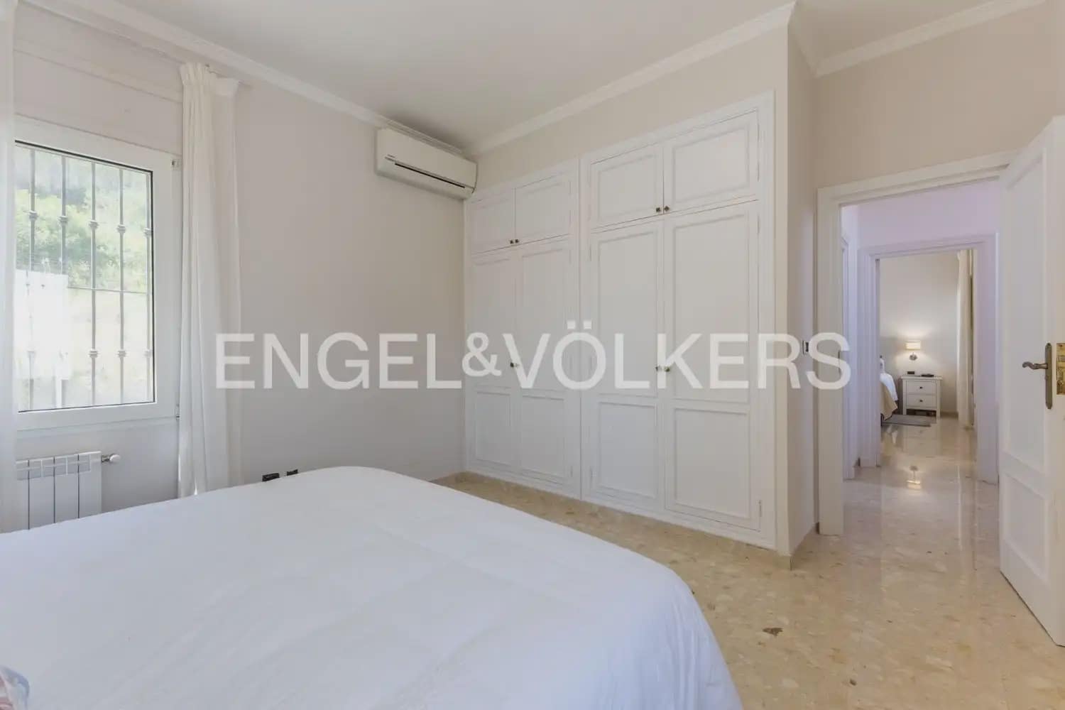 6 sovrum Villa till salu i Denia med pool garage - 1 060 000 € (Ref: 9898319)