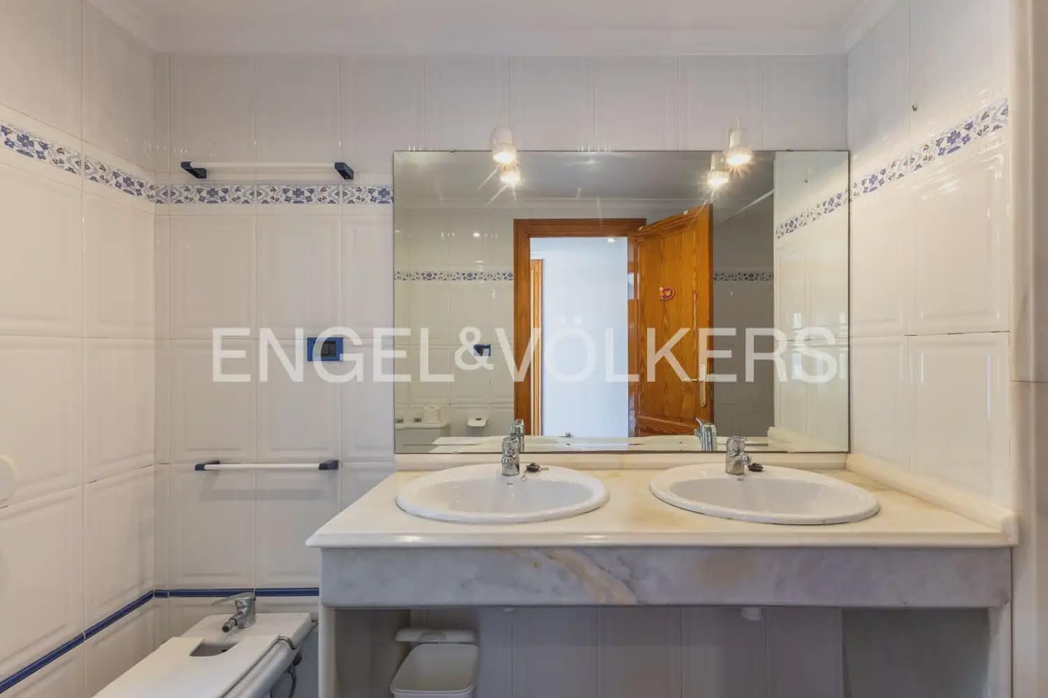6 sovrum Villa till salu i Denia med pool garage - 1 060 000 € (Ref: 9898319)